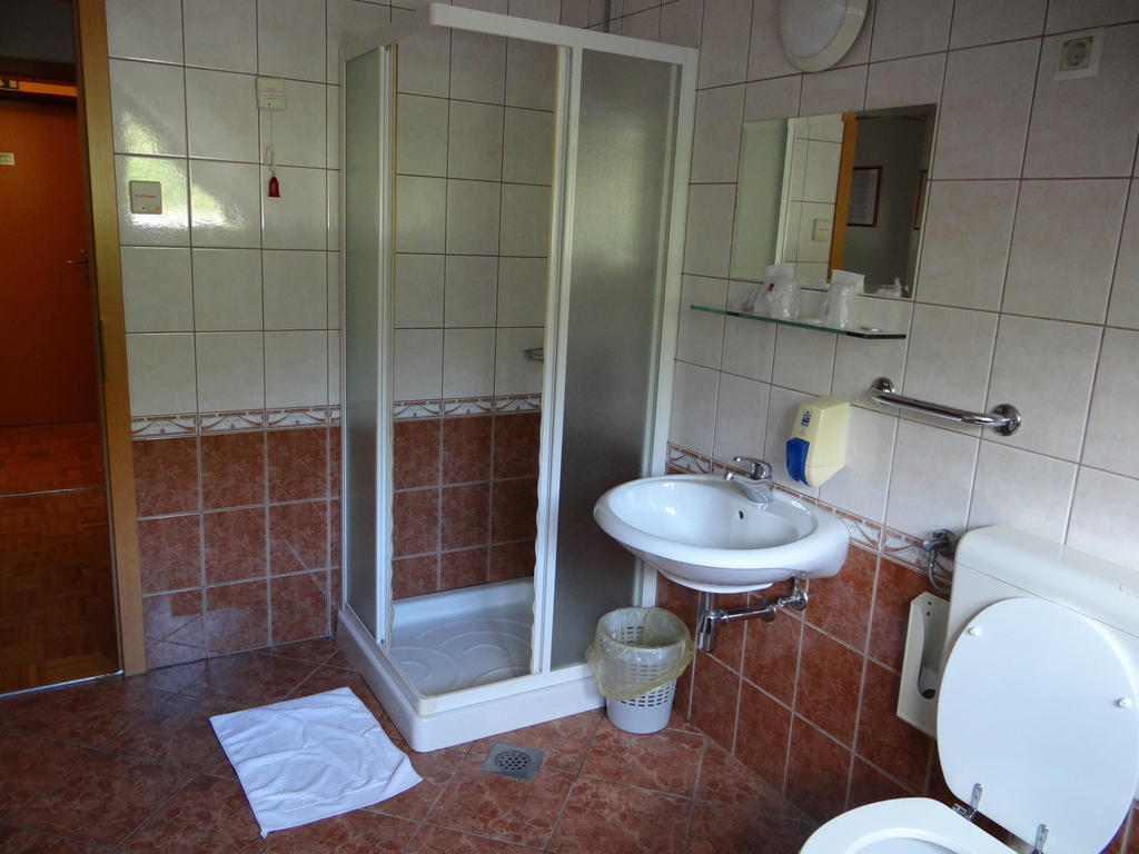 Rooms Hochkraut Celje Oda fotoğraf